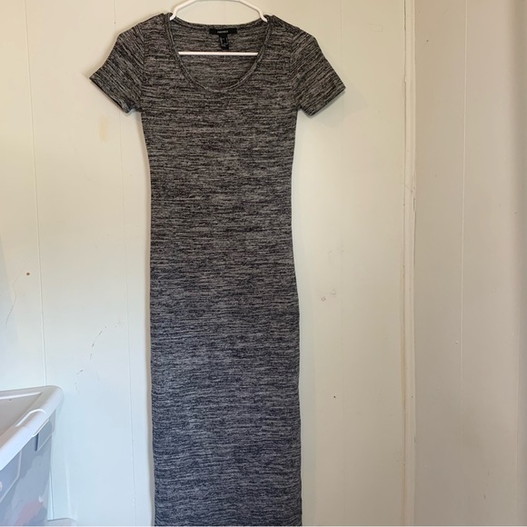 Forever 21 Gray, Black Short sleeve double sided slit maxi dress size small - Picture 3 of 11